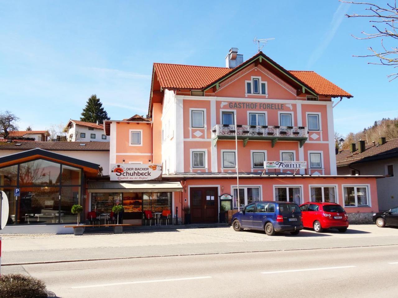 Hotel Gasthof Forelle Siegsdorf Exterior foto